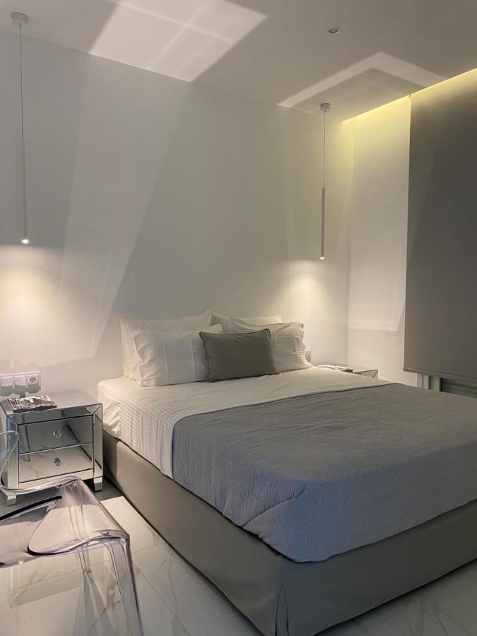 Dk Luxury Suite Néa Péramos エクステリア 写真